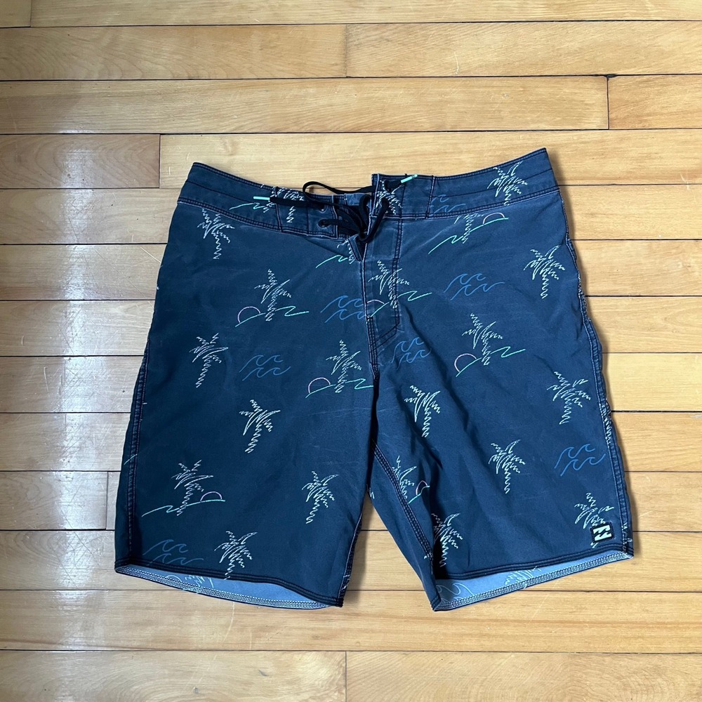 Billabong Sundays Pro Recycler Board Shorts Mens 30 Navy Palm Tree Wave Print